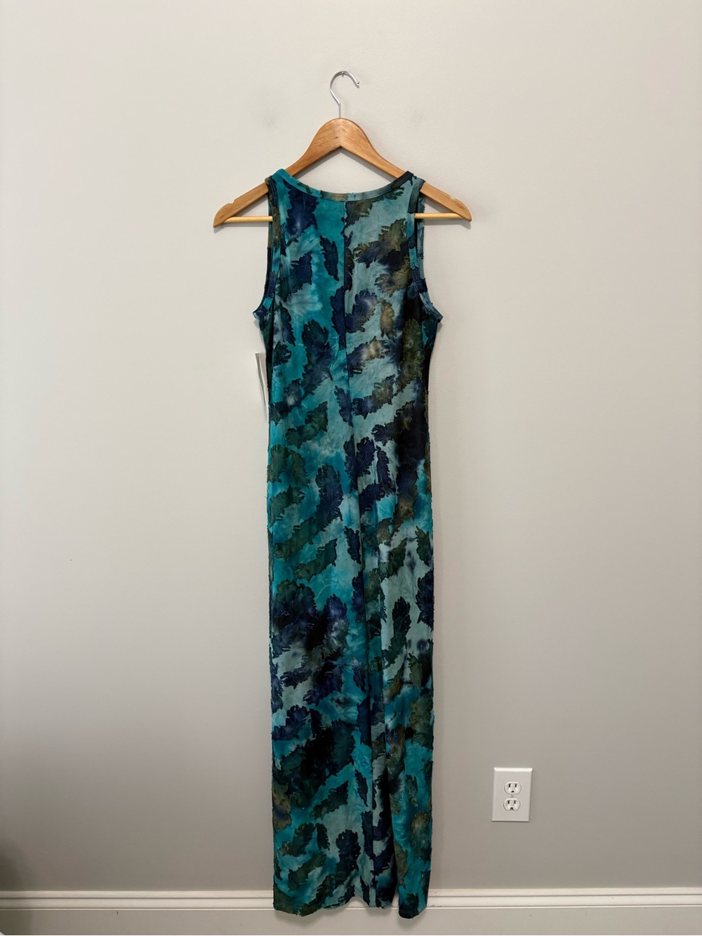 Karen Kane Teal and Navy Abstract Watercolor Indie Hippie V-Neck Maxi Dress - Picture 3 of 5